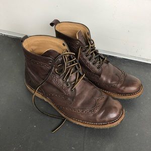 Men’s Wing Tip Frye Boots